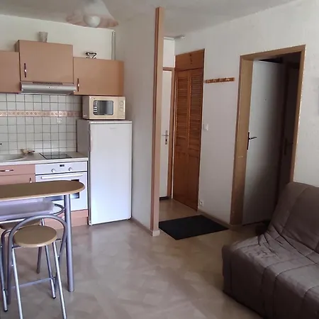 Cosy 1 Chambre, Au Centre De - Fr-1-814-1 Apartment