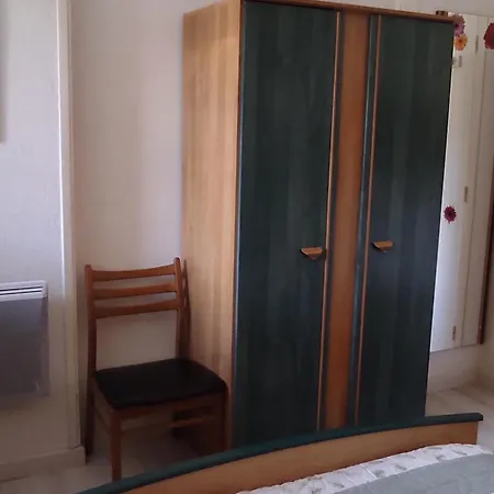 Cosy 1 Chambre, Au Centre De - Fr-1-814-1 Apartment *
